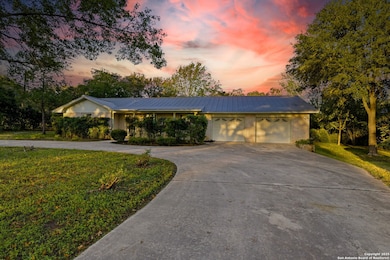 348 County Road 381, San Antonio, TX 78253 - photo 2