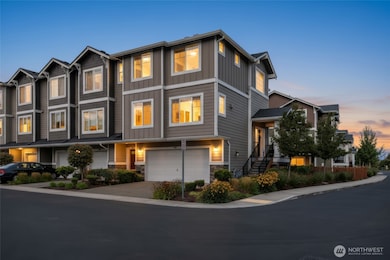 3011 35th St, Everett, WA 98201 - photo 3