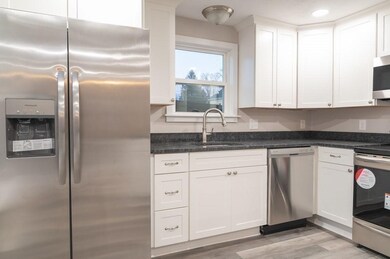 20 Central Ave, Dudley, MA 01571 - photo 6