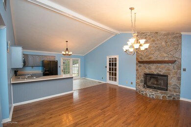 140 Walnut Way, Mount Washington, KY 40047 - photo 5