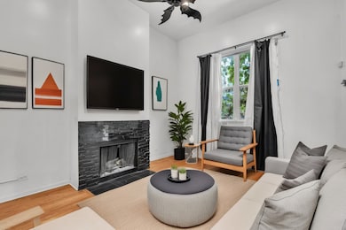 3811 W School St unit C, Chicago, IL 60618 - photo 3