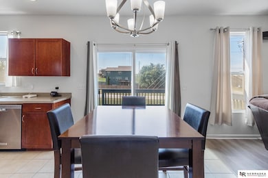 2404 Walnut Creek Dr, Papillion, NE 68046 - photo 6