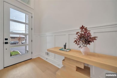 18 William St unit A, East Orange, NJ 07017 - photo 5