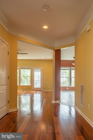 25028 Owl Creek Dr, Stone Ridge, VA 20105 - photo 7