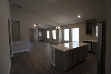 5322 Camerford Ct, Alvin, TX 77511 - photo 4