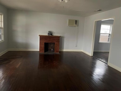 1721 Ridgewood Rd, Denison, TX 75020 - photo 4