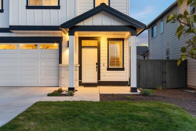 61651 SE Depot Loop, Bend, OR 97702 - photo 2