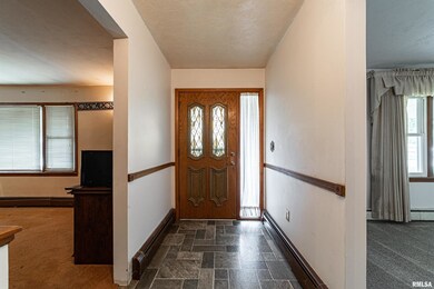 240 Northgate St, Lincoln, IL 62656 - photo 7