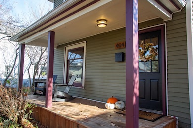 404 Napoleon St, Valparaiso, IN 46383 - photo 4