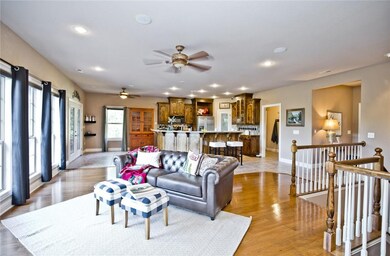 15 Deane Cir, Bella Vista, AR 72715 - photo 4