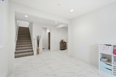 3039 Paxton St, Lathrop, CA 95330 - photo 6