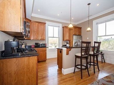 363 S Huntington Ave unit 3, Jamaica Plain, MA 02130 - photo 4