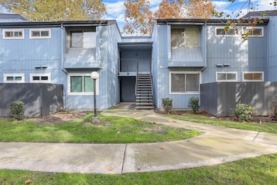 3591 Quail Lakes Dr unit 23, Stockton, CA 95207 - photo 3