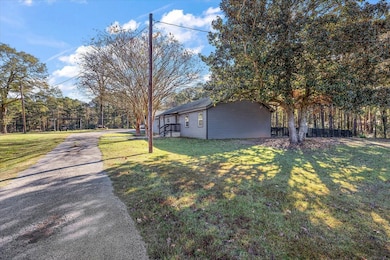 7805 Texas 87 S, Shelbyville, TX 75973 - photo 4