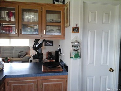 102 Chets Ln, Onalaska, WA 98570 - photo 7