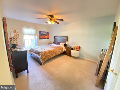 9156 Broken Oak Place unit 81A, Burke, VA 22015 - photo 5