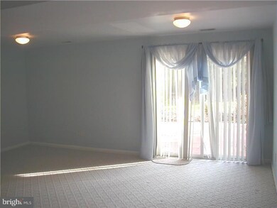 1232 Hunter Ln, Perkiomenville, PA 18074 - photo 4