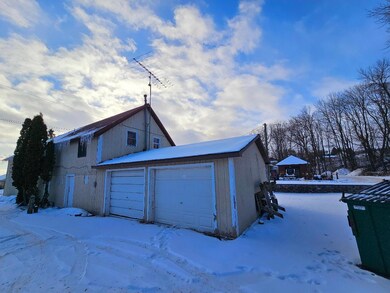 lakeside liquor garage