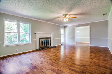 1505 Cobblestone Ln, Cleburne, TX 76033 - photo 4