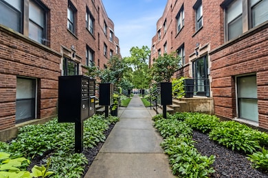 4529 S Drexel Blvd unit 452912, Chicago, IL 60653 - photo 3