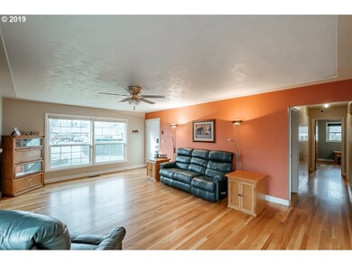 1820 Lorain Ct SE, Salem, OR 97302 - photo 5