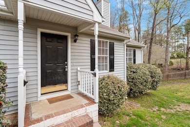 815 Riverbark Ln