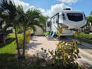 2938 Par Dr unit Lot 200, Bowling Green, FL 33834 - photo 3