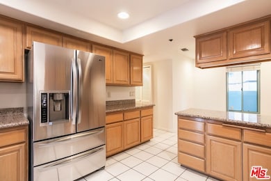 Spacious Kitchen