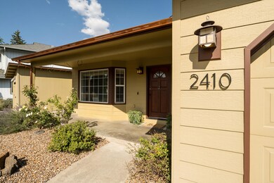 2410 NE 6th St, Bend, OR 97701 - photo 3