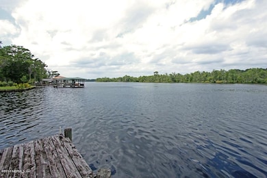 VIEW DOWN THE JULINGTON CREEK