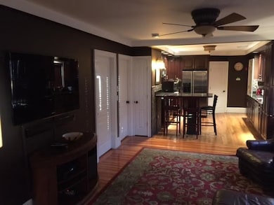 981 Roosevelt Ave, Pawtucket, RI 02861 - photo 3