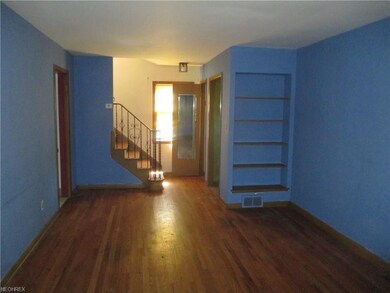 3471 Shannon Rd, Cleveland, OH 44118 - photo 6