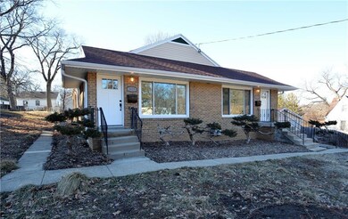 2022 Nash Dr, Des Moines, IA 50314 - photo 2