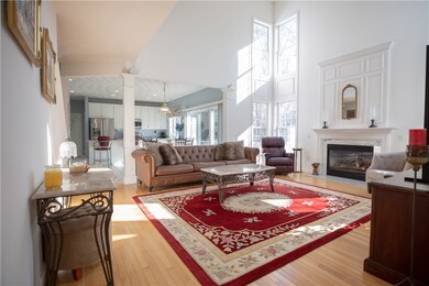 205 Castle Rocks Rd, Warwick, RI 02886 - photo 2
