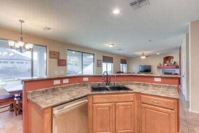 Kitchen (2)-FULL