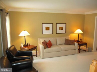 15395 Martins Hundred Dr, Centreville, VA 20120 - photo 7