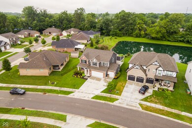 2736 Victory Dr, Columbus, IN 47203 - photo 4