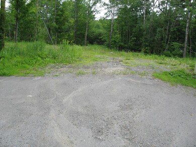 184 Lawrence St, Dover-Foxcroft, ME 04426 - photo 6