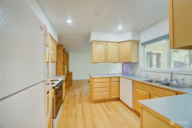 19511 113th Ave E, Graham, WA 98338 - photo 7