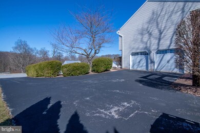 228 Cool Spring Ln, Stewartstown, PA 17363 - photo 5