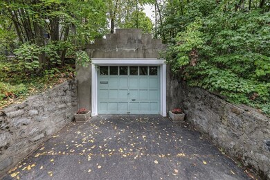 67 Redlands Rd, West Roxbury, MA 02132 - photo 3