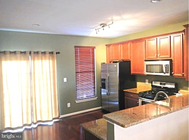 25177 Femoyer Terrace unit 43G, Chantilly, VA 20152 - photo 4