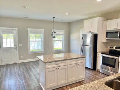 1667 Ashantilly Dr, Darien, GA 31305 - photo 4