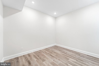 2341 N College Ave unit 3, Philadelphia, PA 19121 - photo 4