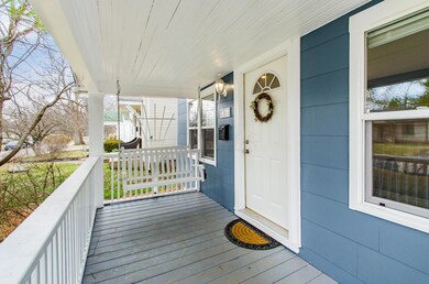 L 312 Rosslyn Ave5 - edit