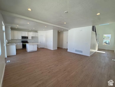 451 W Sapphire Dr unit 7035, Tooele, UT 84074 - photo 3