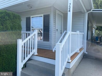 724 Bayberry Ln, Williamstown, NJ 08094 - photo 2