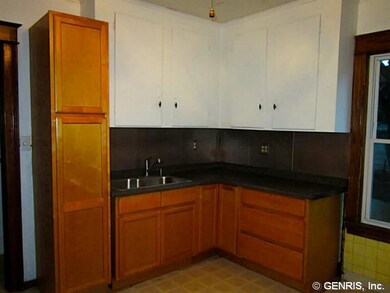 Kitchen Plenty of cabinet space