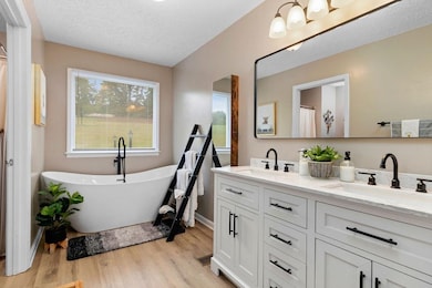 366 Smoky Row Rd, Staunton, VA 24401 - photo 5