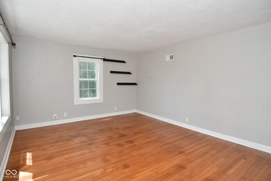 408 Duffey St, Plainfield, IN 46168 - photo 6